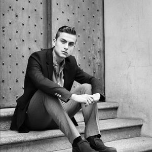 Meet your Posher, Sam